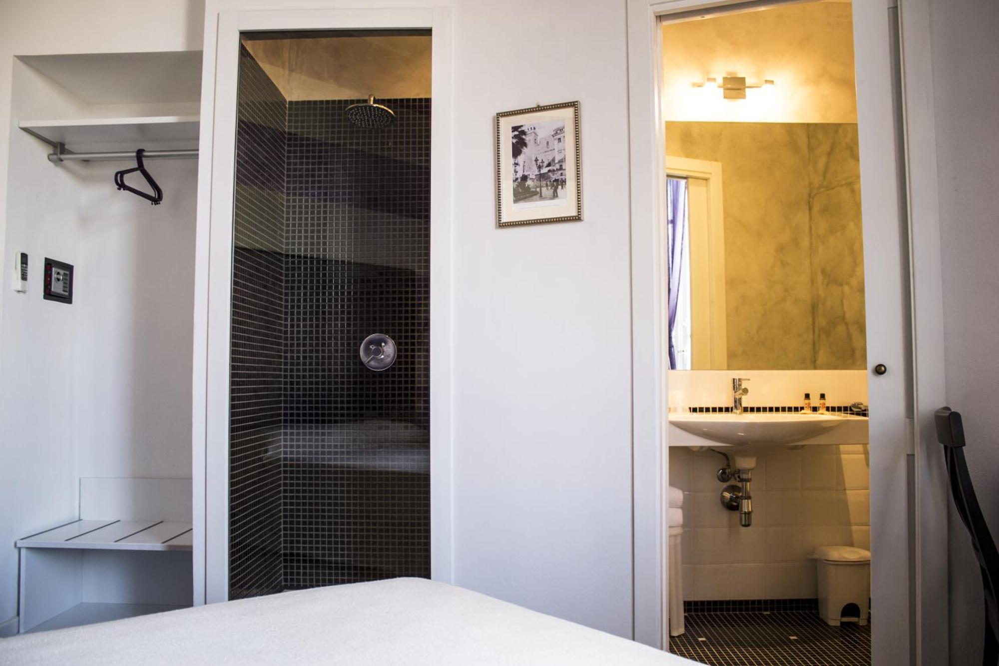 Al Bastione Di Cagliari Otel Dış mekan fotoğraf